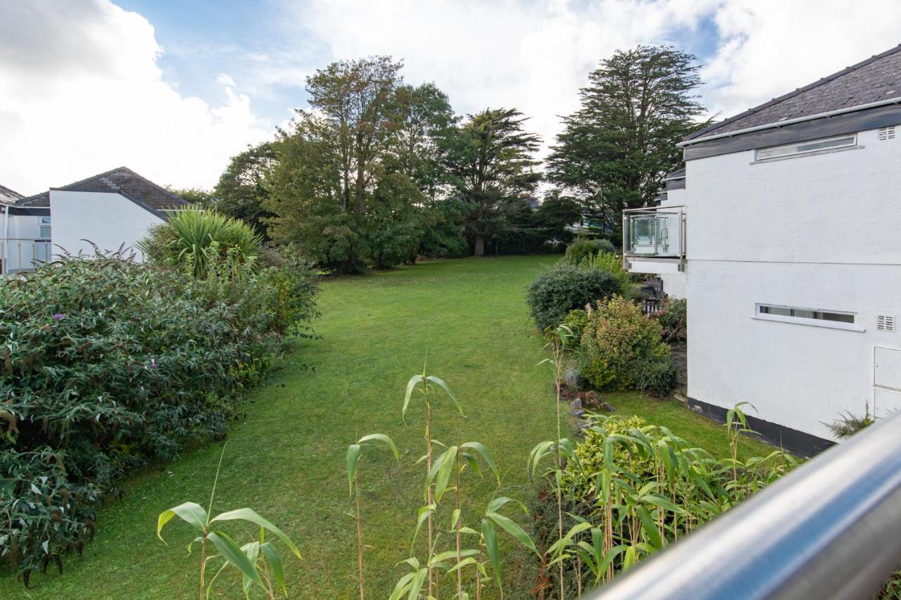 25 Coedrath Park - Sea Views From Balcony, Short Walk To Beach, Parking Saundersfoot Exterior foto