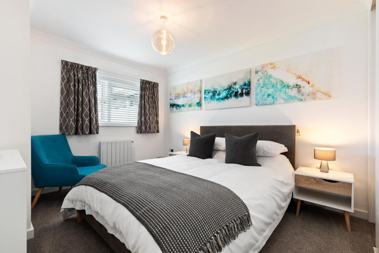 25 Coedrath Park - Sea Views From Balcony, Short Walk To Beach, Parking Saundersfoot Exterior foto